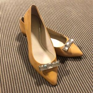 Coach Wilma flat, size 6 B, natural/beige color